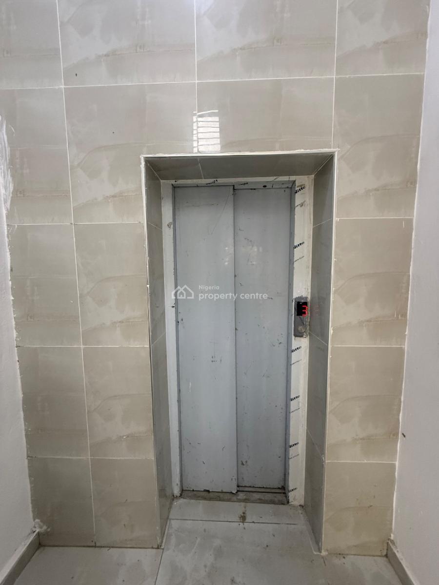 Newly Built 3 Bedroom Apartment with Maids Room, Lekki Phase 1, Lekki, Lagos, Flat / Apartment for Rent