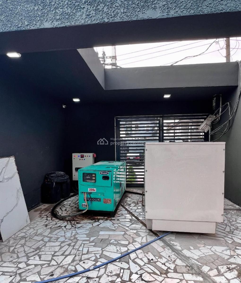 Fully Serviced 3 Bedroom Apartments with Elevator, Swimming Pool,, Lekki Phase 1, Lekki Phase 1, Lekki, Lagos, House for Sale