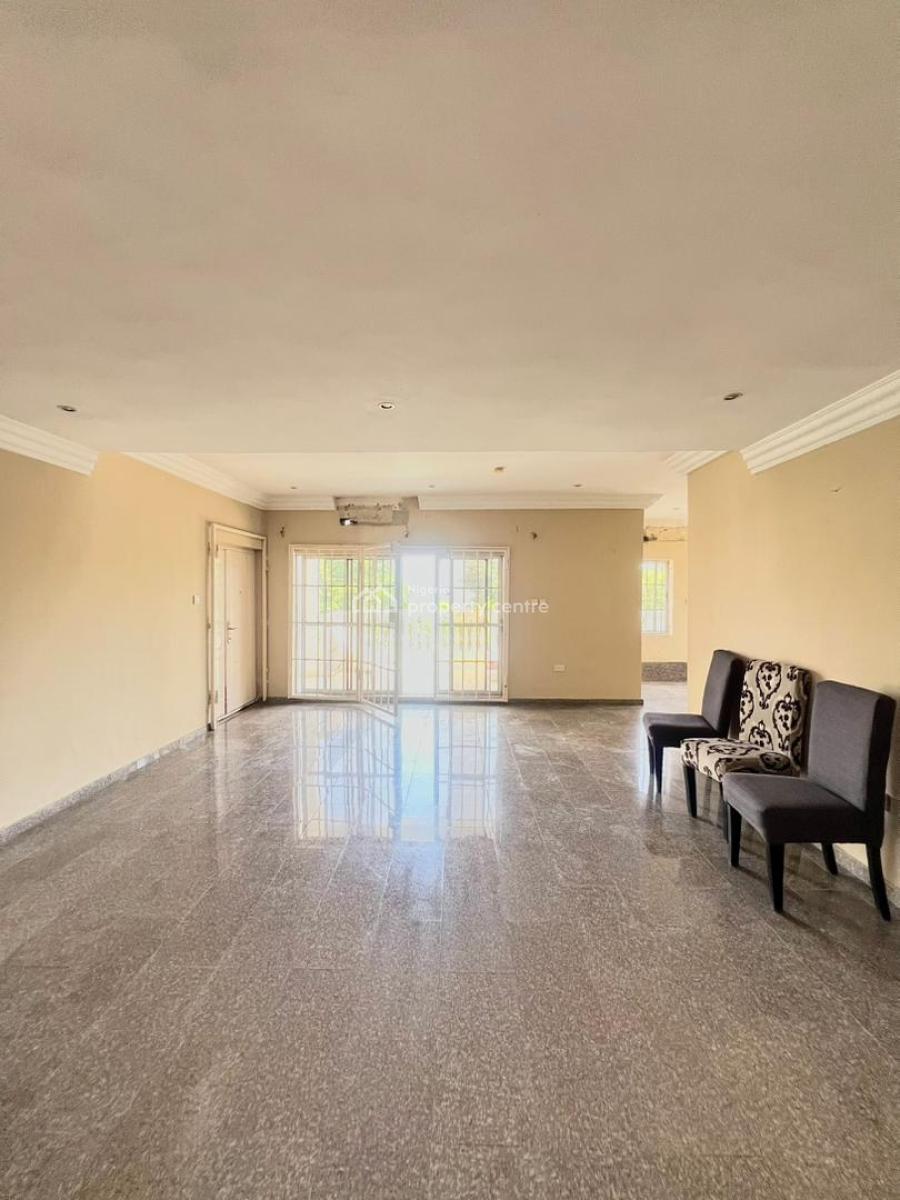 Spacious Waterfront 3 Bedroom Apartment with Boys Quarters and Pool, Lekki Phase1, Lekki, Lagos, Flat / Apartment for Rent