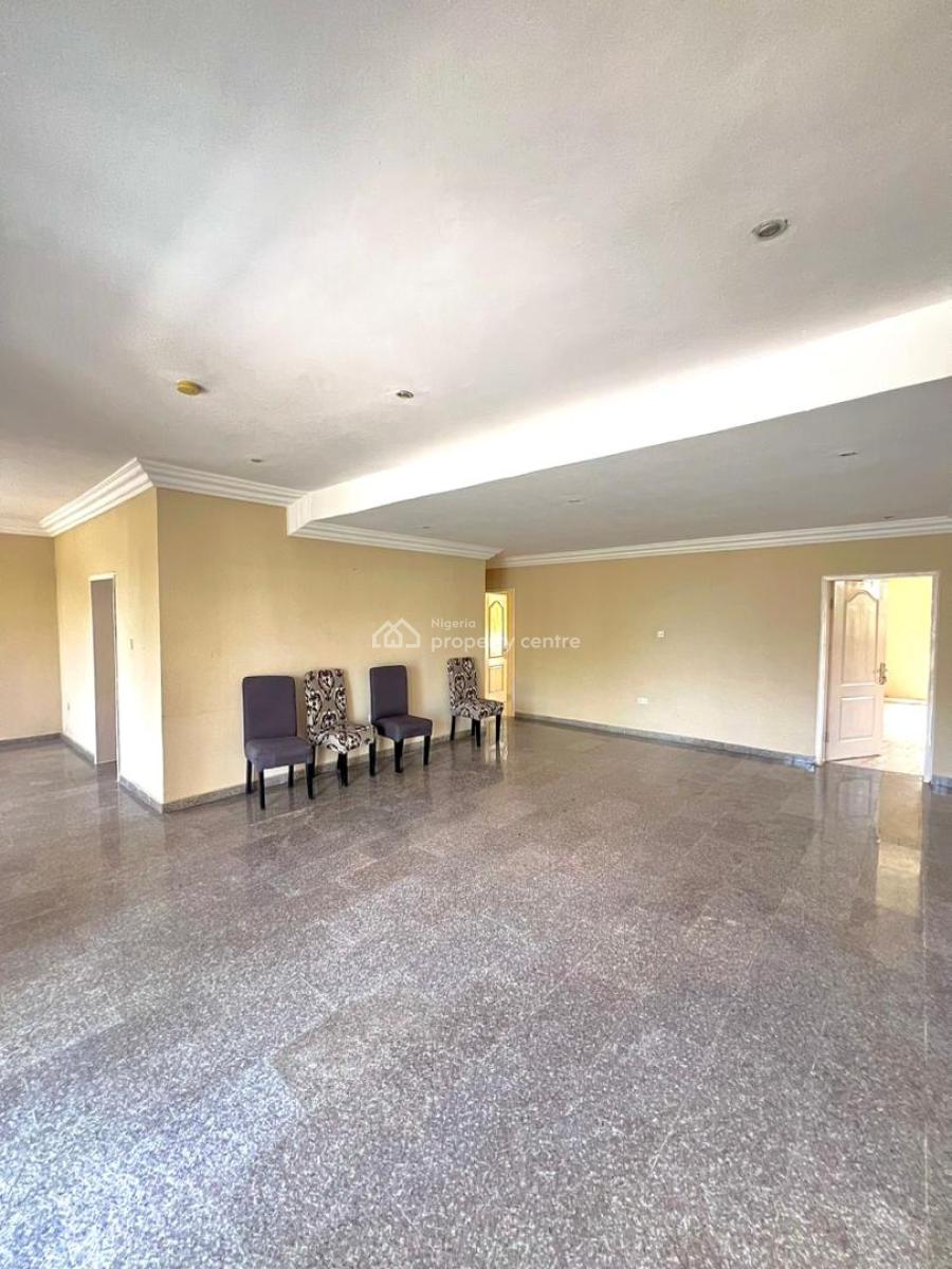 Spacious Waterfront 3 Bedroom Apartment with Boys Quarters and Pool, Lekki Phase1, Lekki, Lagos, Flat / Apartment for Rent