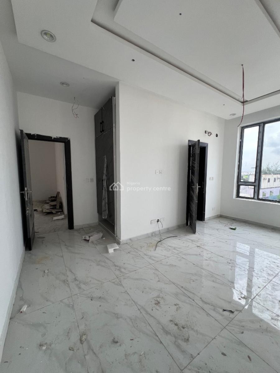 Luxury 2 Bedroom Apartment with Bq, Periwinke Estate, Lekki Phase 1, Lekki, Lagos, Flat / Apartment for Rent