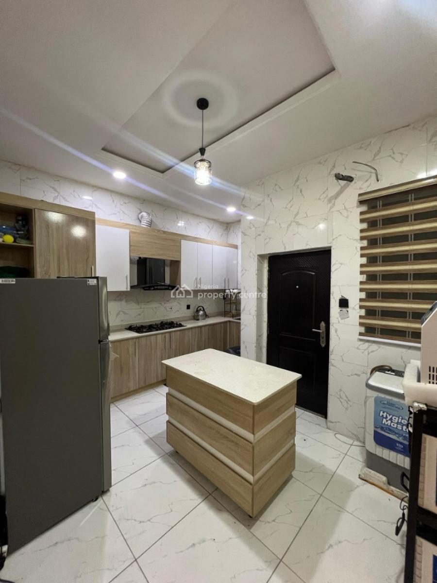 Two (2)-bedroom Apartment Offers a Perfect Blend of Comfort, Lekki, Lagos, Flat / Apartment for Sale
