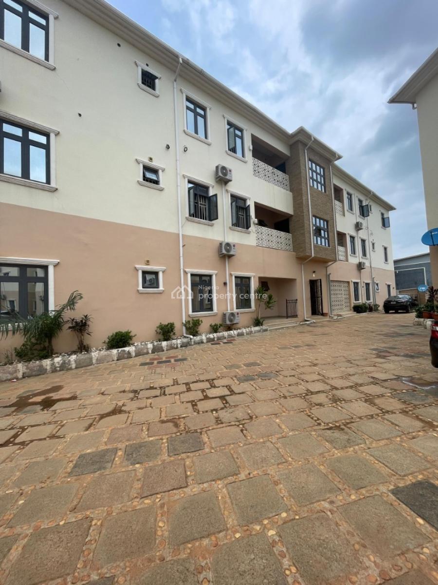 Luxury 3bedroom Flat with a.c Nd Generator in an Estate, Jahi By Living Faith Church, Jahi, Abuja, Flat / Apartment for Rent