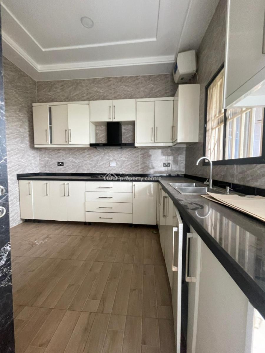 Luxury 3bedroom Flat with a.c Nd Generator in an Estate, Jahi By Living Faith Church, Jahi, Abuja, Flat / Apartment for Rent