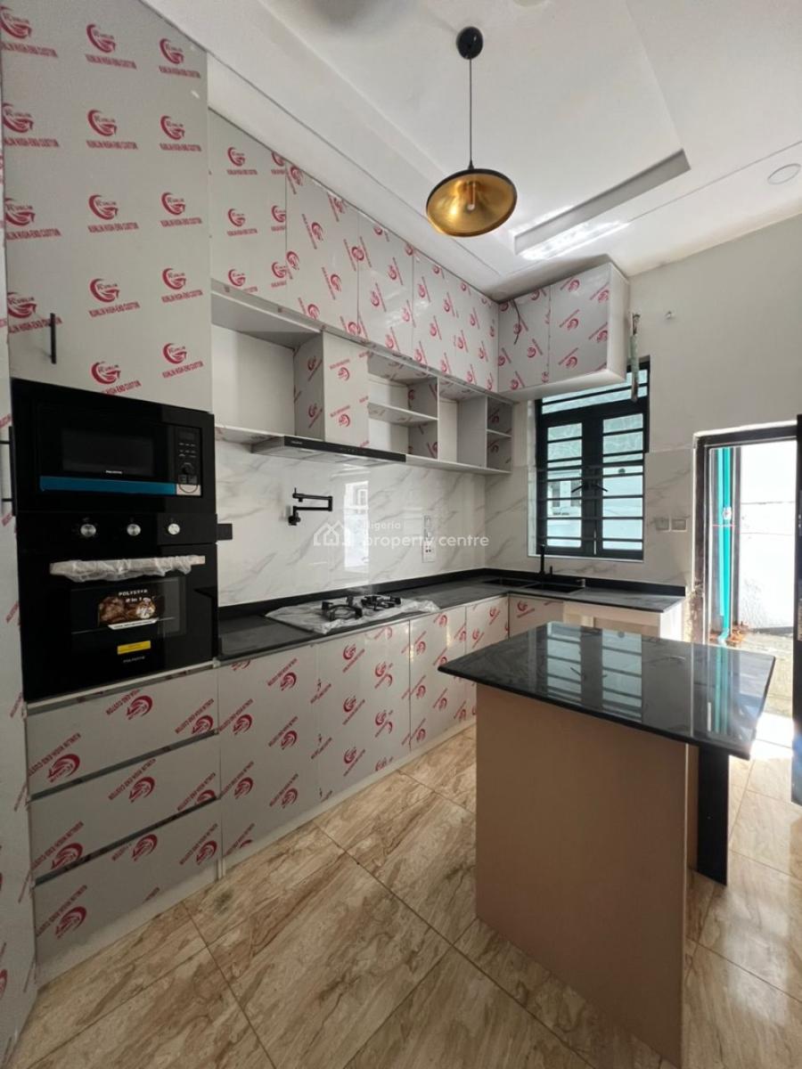 Well Maintained 4 Bedroom Semi Detached Duplex with Bq in a Secured Es, Orchid, Lekki, Lagos, Semi-detached Duplex for Rent