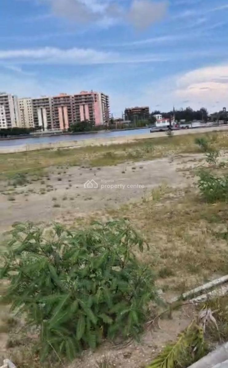 Revlaimed Waterfront Land Measuring 1,000sqm, Olusegun Aina Street, Parkview, Ikoyi, Lagos, Residential Land for Sale