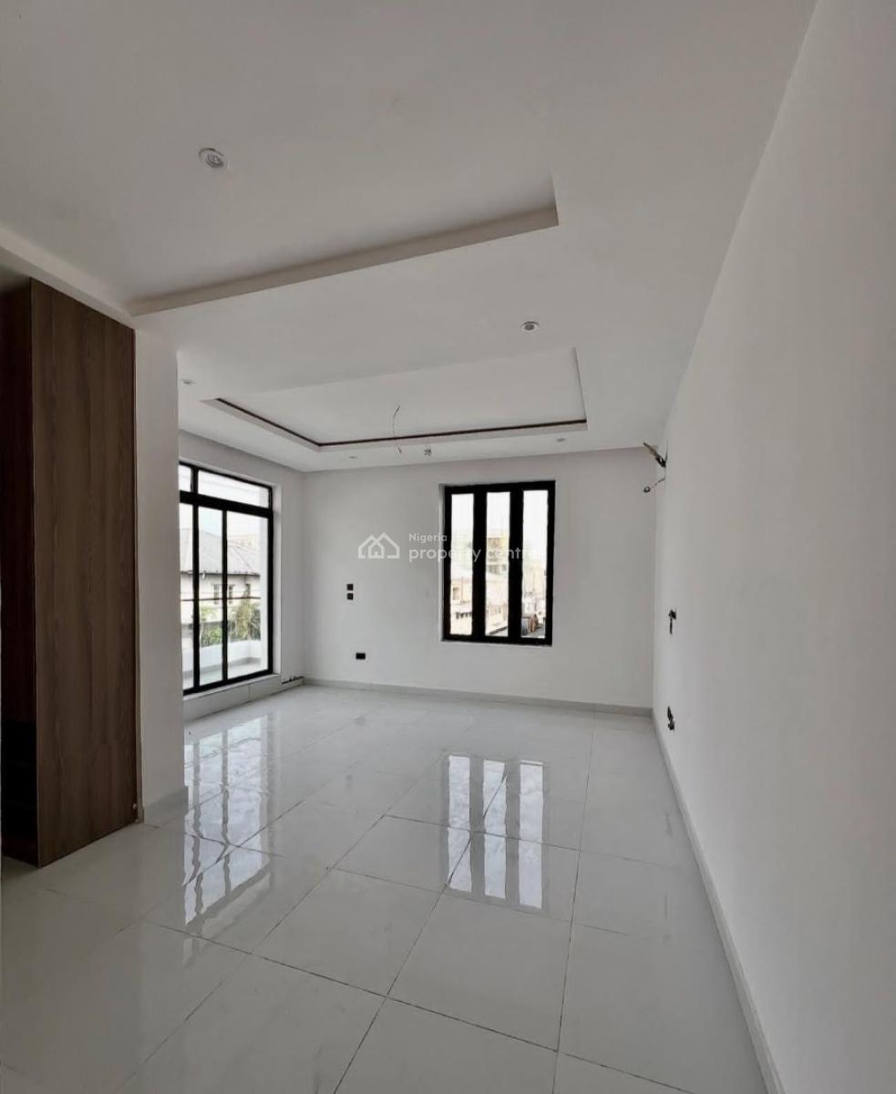 Fully Serviced 2 & 3 Bedroom Apartment, Lekki Phase 1, Lekki Phase 1, Lekki, Lagos, House for Sale
