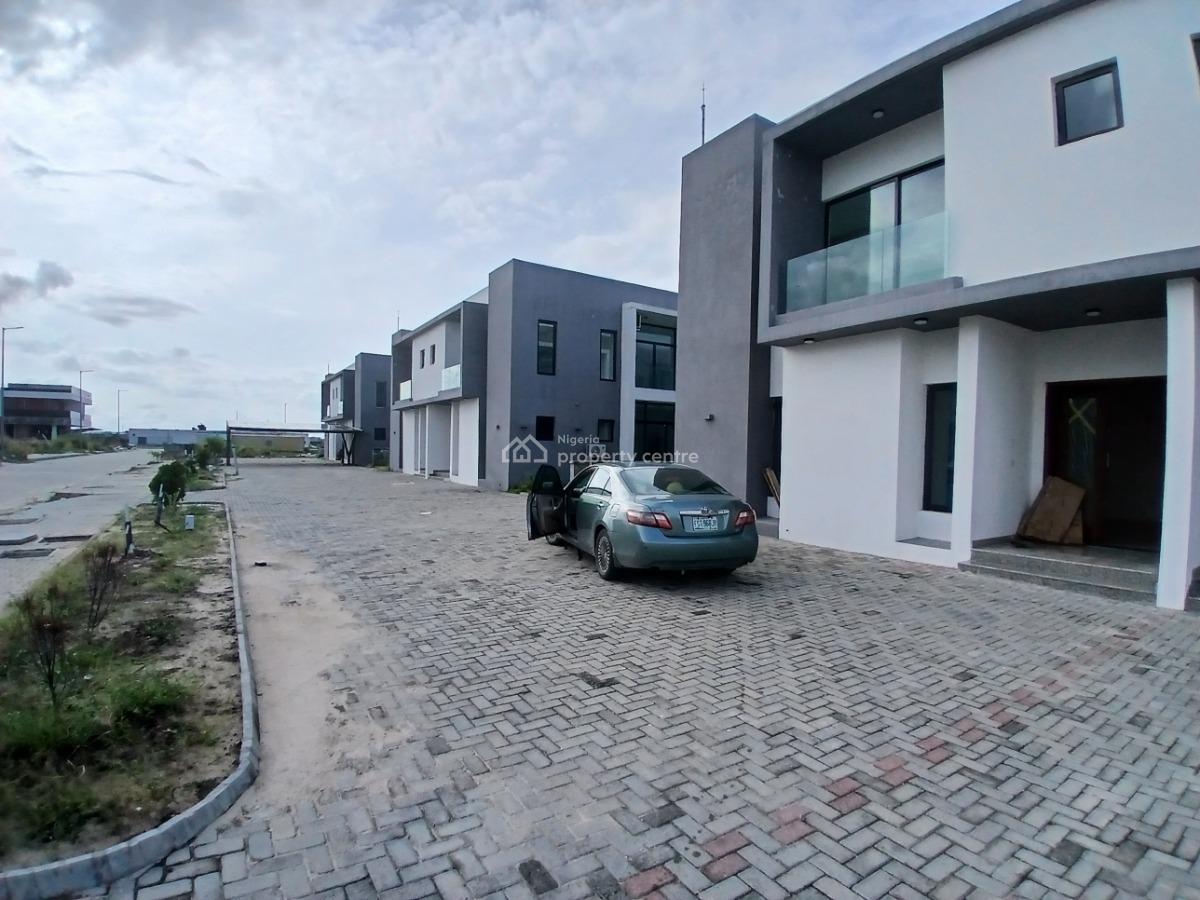 Luxuriously Built 5bedroom Duplex with Bq, Acs, Pool, Gym, Playground, Maiyegun Beach Estate, Facing The Coastal Road, Lekki, Lagos, Semi-detached Duplex for Rent