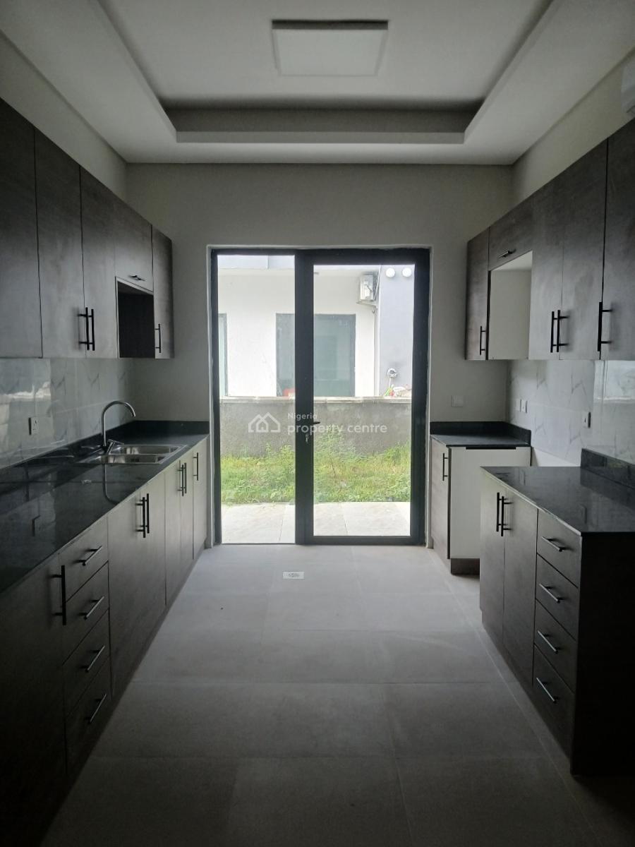 Luxuriously Built 5bedroom Duplex with Bq, Acs, Pool, Gym, Playground, Maiyegun Beach Estate, Facing The Coastal Road, Lekki, Lagos, Semi-detached Duplex for Rent