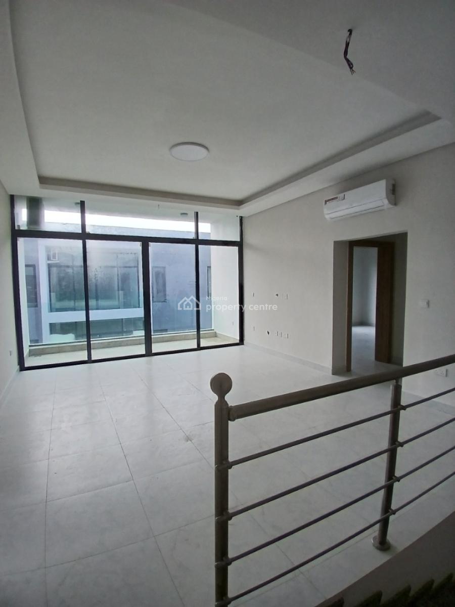 Luxuriously Built 5bedroom Duplex with Bq, Acs, Pool, Gym, Playground, Maiyegun Beach Estate, Facing The Coastal Road, Lekki, Lagos, Semi-detached Duplex for Rent