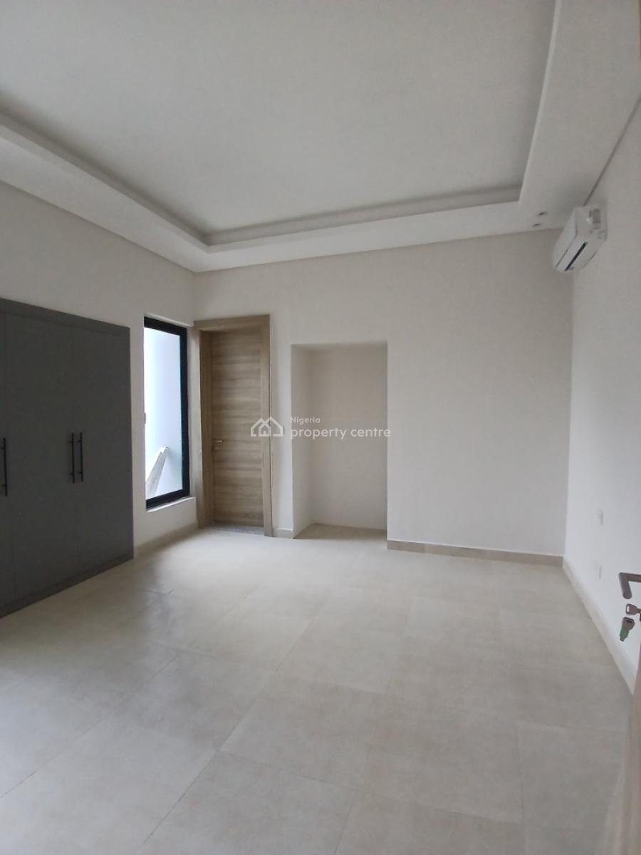 Luxuriously Built 5bedroom Duplex with Bq, Acs, Pool, Gym, Playground, Maiyegun Beach Estate, Facing The Coastal Road, Lekki, Lagos, Semi-detached Duplex for Rent