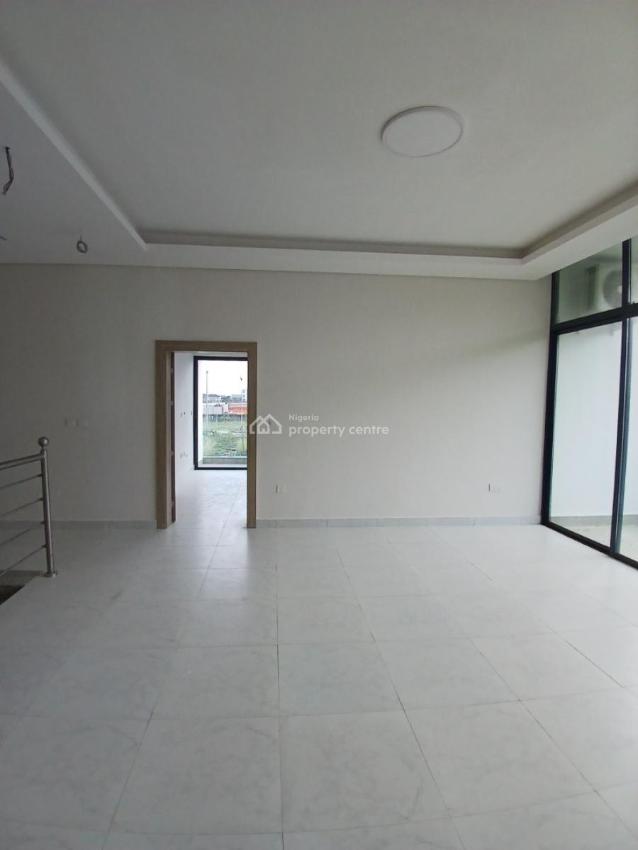 Luxuriously Built 5bedroom Duplex with Bq, Acs, Pool, Gym, Playground, Maiyegun Beach Estate, Facing The Coastal Road, Lekki, Lagos, Semi-detached Duplex for Rent