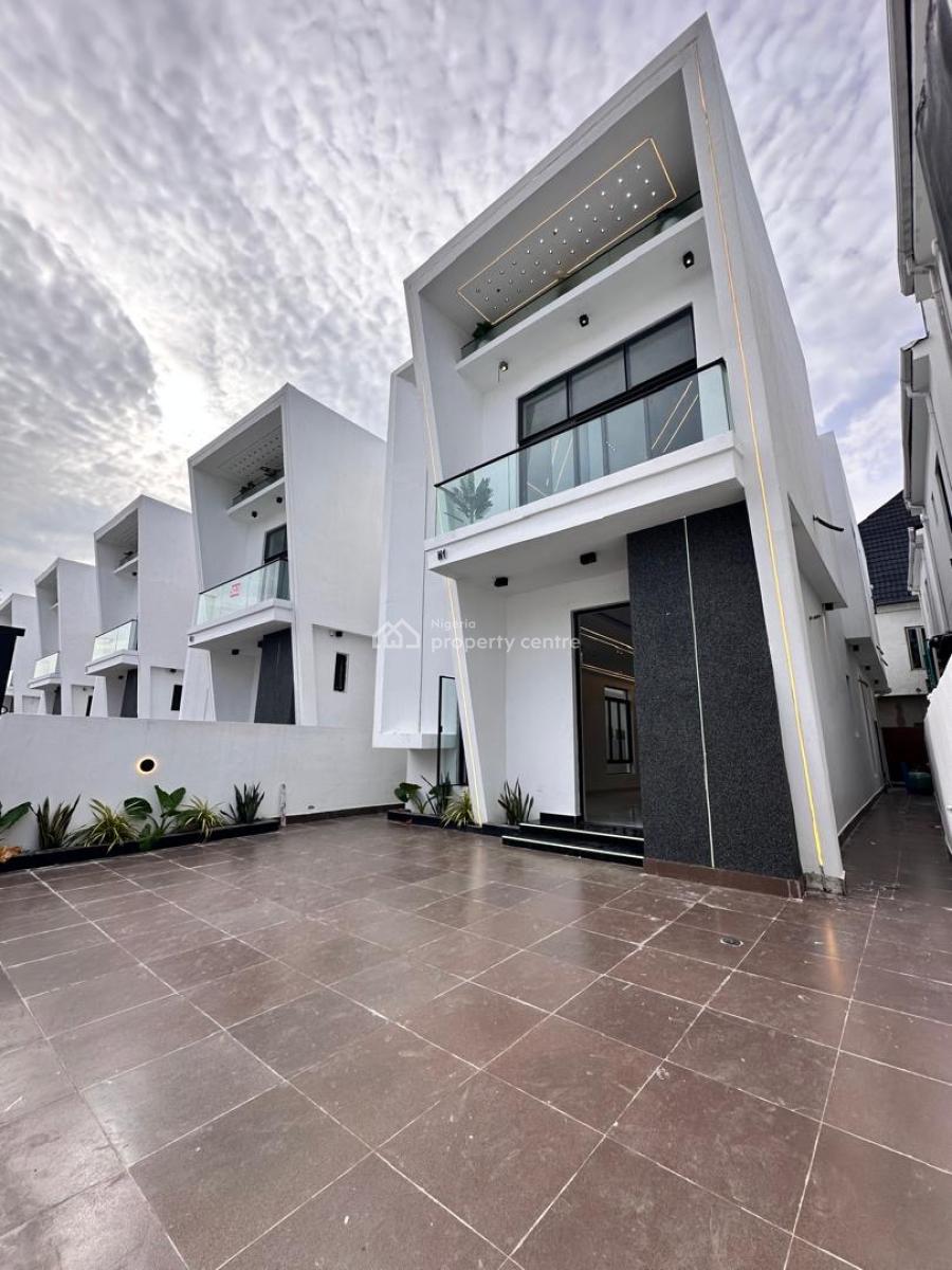 Beautifully Designed 4 Bedroom Duplex, Orchid Road, Lekki, Lagos, Detached Duplex for Sale