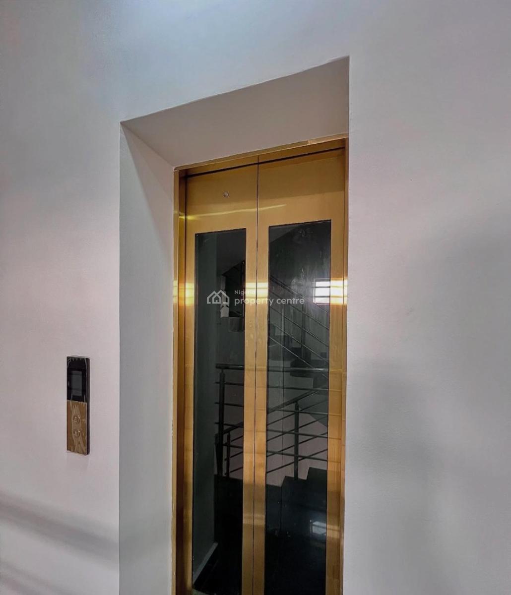 Fully Serviced 2 & 3 Bedroom Apartments with Elevator, Lekki Phase 1, Lekki Phase 1, Lekki, Lagos, House for Sale