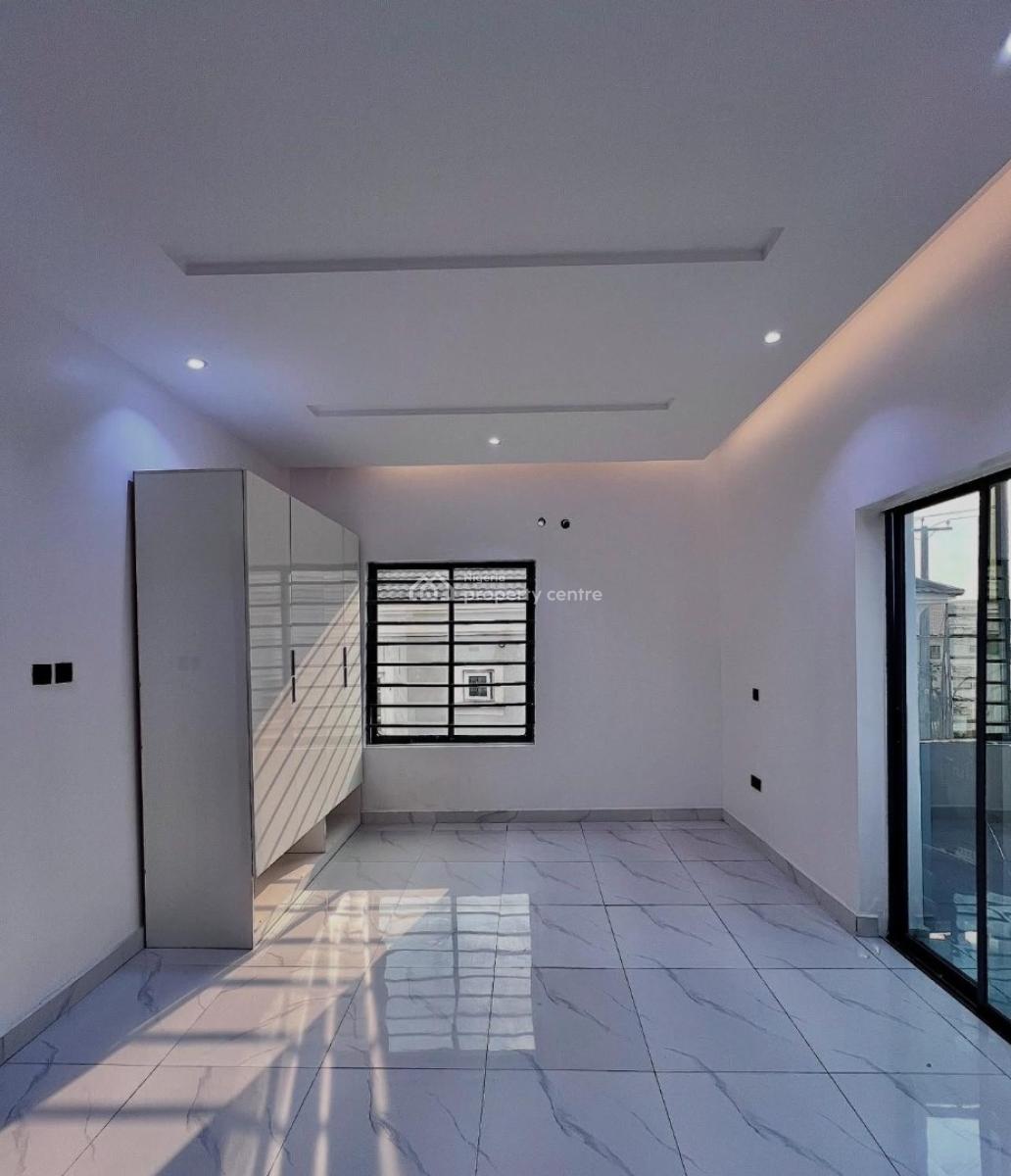 Fully Serviced 2 & 3 Bedroom Apartments with Elevator, Lekki Phase 1, Lekki Phase 1, Lekki, Lagos, House for Sale