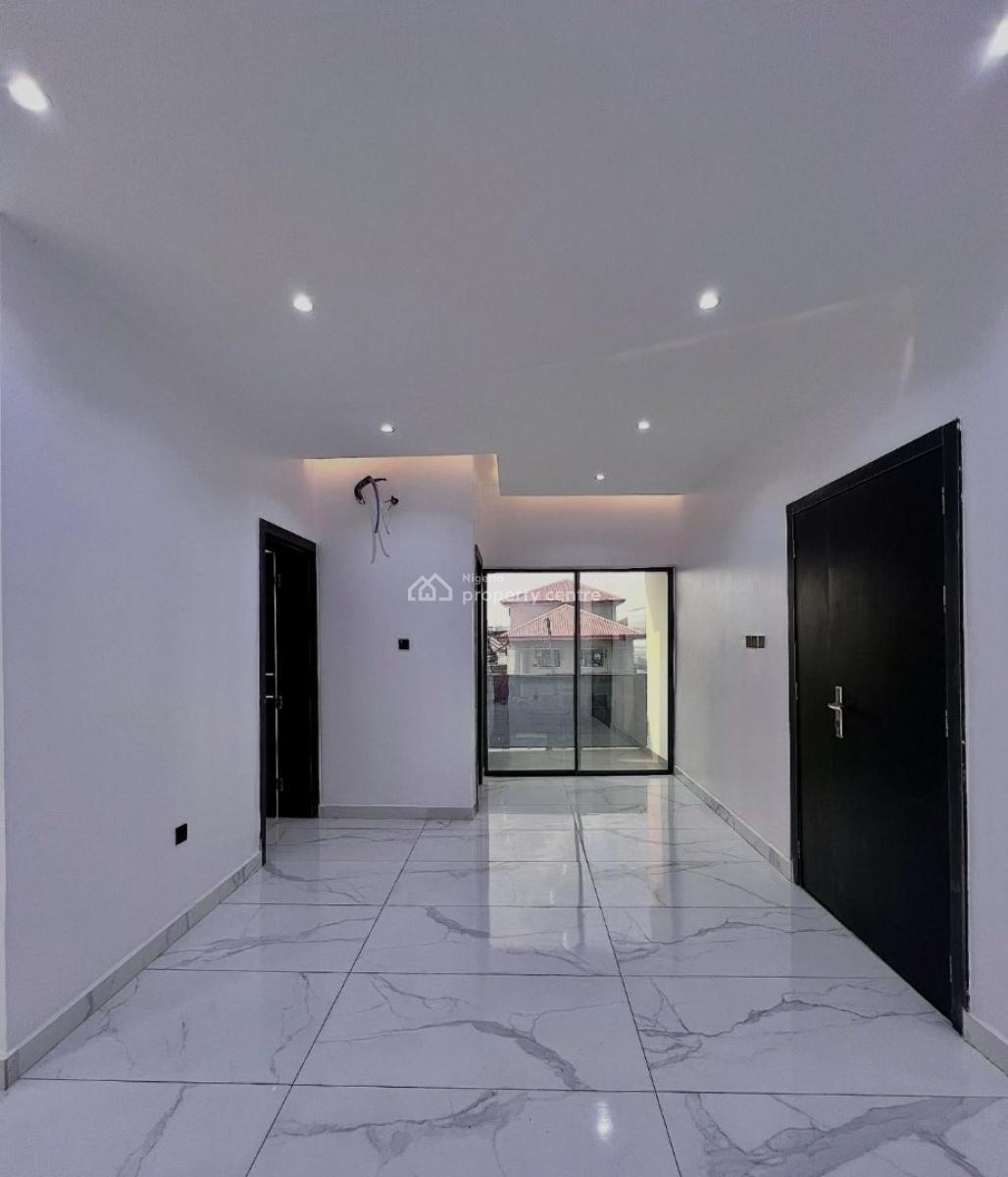 Fully Serviced 2 & 3 Bedroom Apartments with Elevator, Lekki Phase 1, Lekki Phase 1, Lekki, Lagos, House for Sale