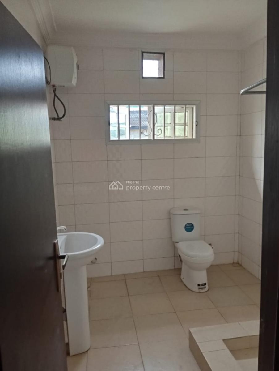 Refurbished 3 Bedroom Terrace, Lekki Gardens Scheme 3, Ajah, Lagos, Terraced Duplex for Sale