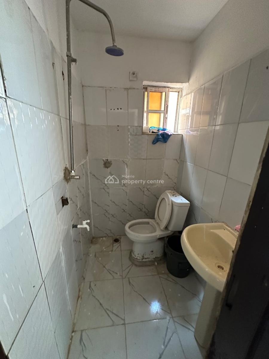 a Standard One Bedroom Apartment in a Very Good Location, Close to Starview Hotel 4th Avenue, Gwarinpa, Abuja, Mini Flat (room and Parlour) for Rent