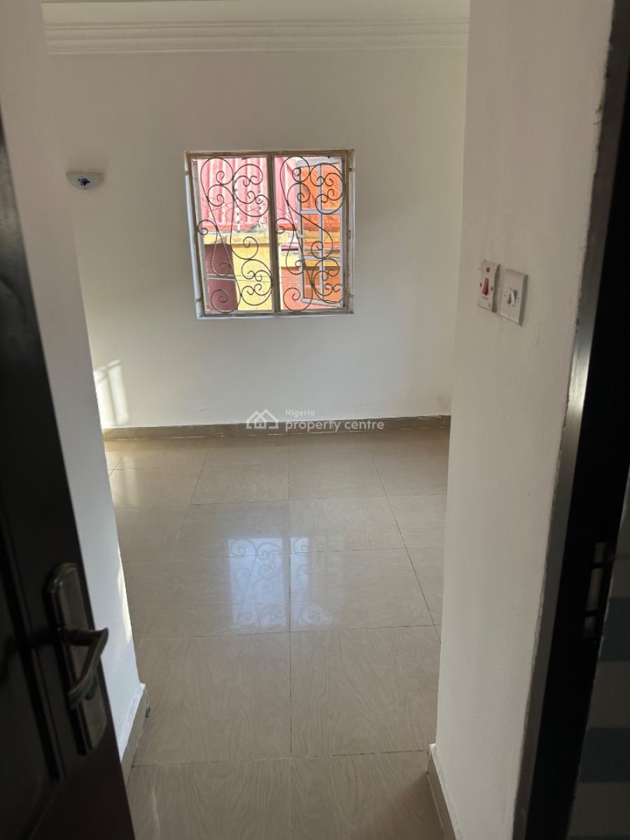Standard One Bedroom Apartment in a Decent and Secured Estate, Andikan Estate 6th Avenue, Gwarinpa, Abuja, Mini Flat (room and Parlour) for Rent