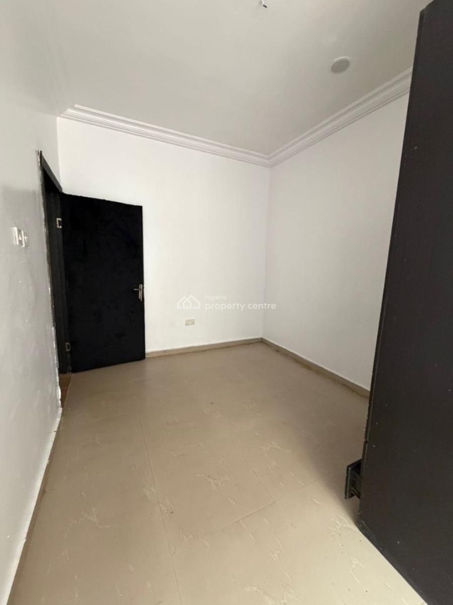 Very Clean and Spacious Room in a Shared Duplex, Lekki County Ikota, Lekki, Lagos, Self Contain (single Rooms) for Rent