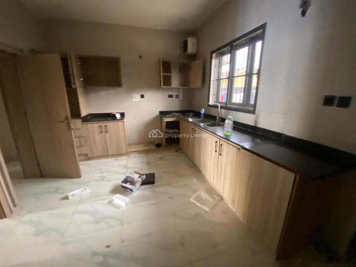 Spacious 4 Bedroom Semi-detached Duplex with Bq, in a Secured Mini Estate, Kado, Abuja, Semi-detached Duplex for Rent
