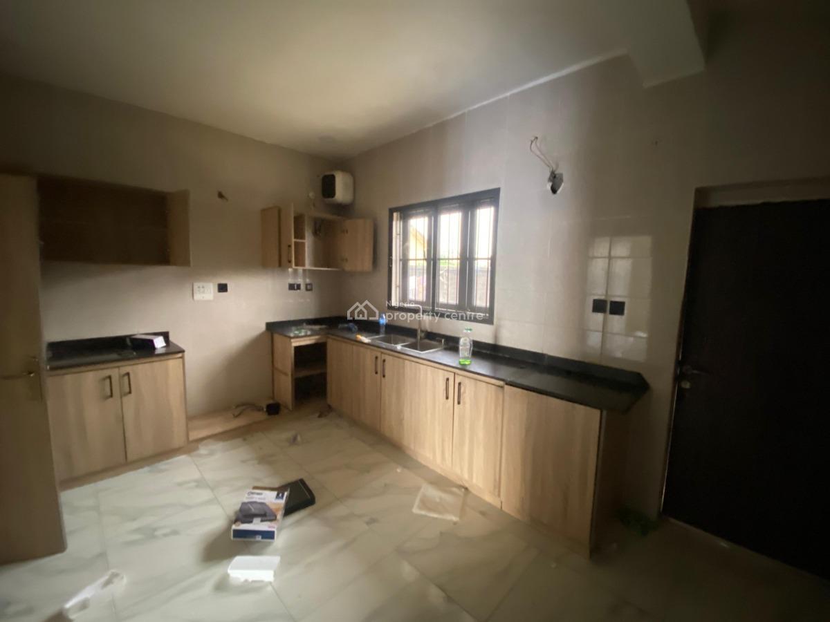 Spacious 4 Bedroom Semi-detached Duplex with Bq, in a Secured Mini Estate, Kado, Abuja, Semi-detached Duplex for Rent