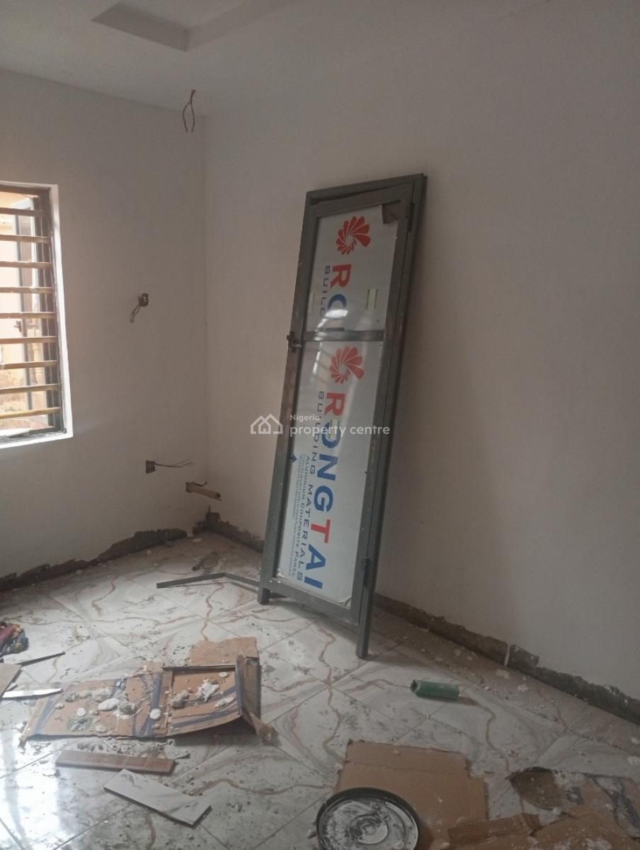 New Development 2 Bedroom Flat Ensuite with Good Access, Off Gani Animasaun / Off Shasha Road, Akowonjo, Alimosho, Lagos, Flat / Apartment for Rent