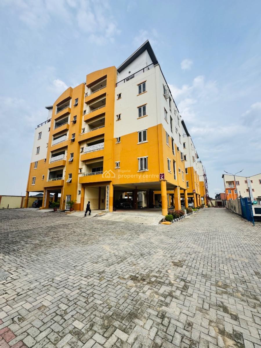 Lovely Built 3 Bedroom Apartments / Masionette with Bq, Yaba, Lagos, Block of Flats for Sale
