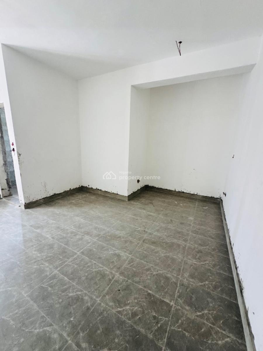 Lovely Built 3 Bedroom Apartments / Masionette with Bq, Yaba, Lagos, Block of Flats for Sale