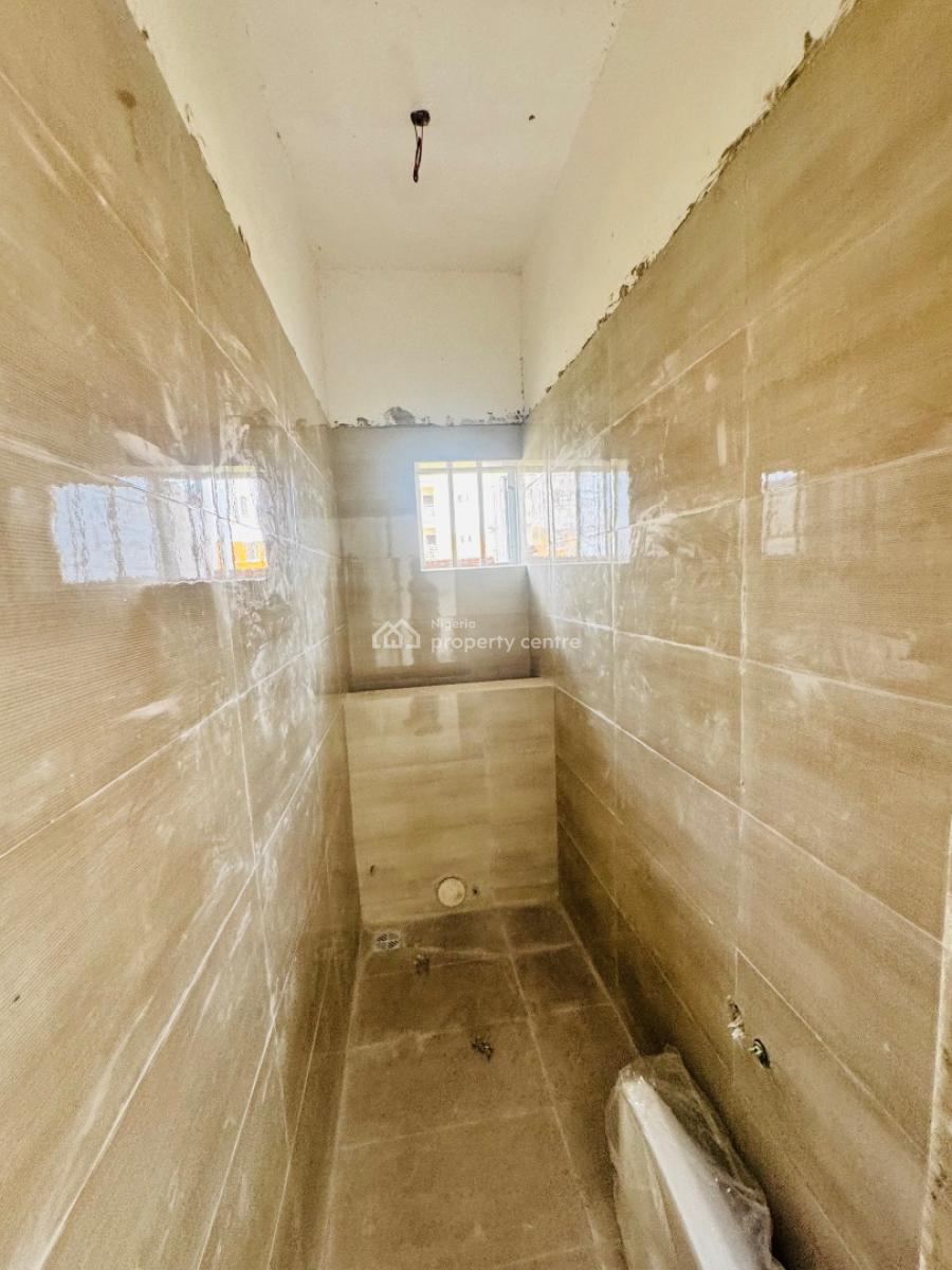 Lovely Built 3 Bedroom Apartments / Masionette with Bq, Yaba, Lagos, Block of Flats for Sale