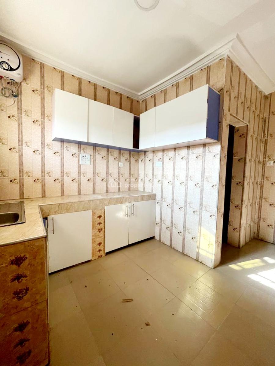 Luxury 3bedroom Block of Flats in a Secure Environment, Lifecamp District By Nigeria Ghana International School, Life Camp, Abuja, Flat / Apartment for Rent