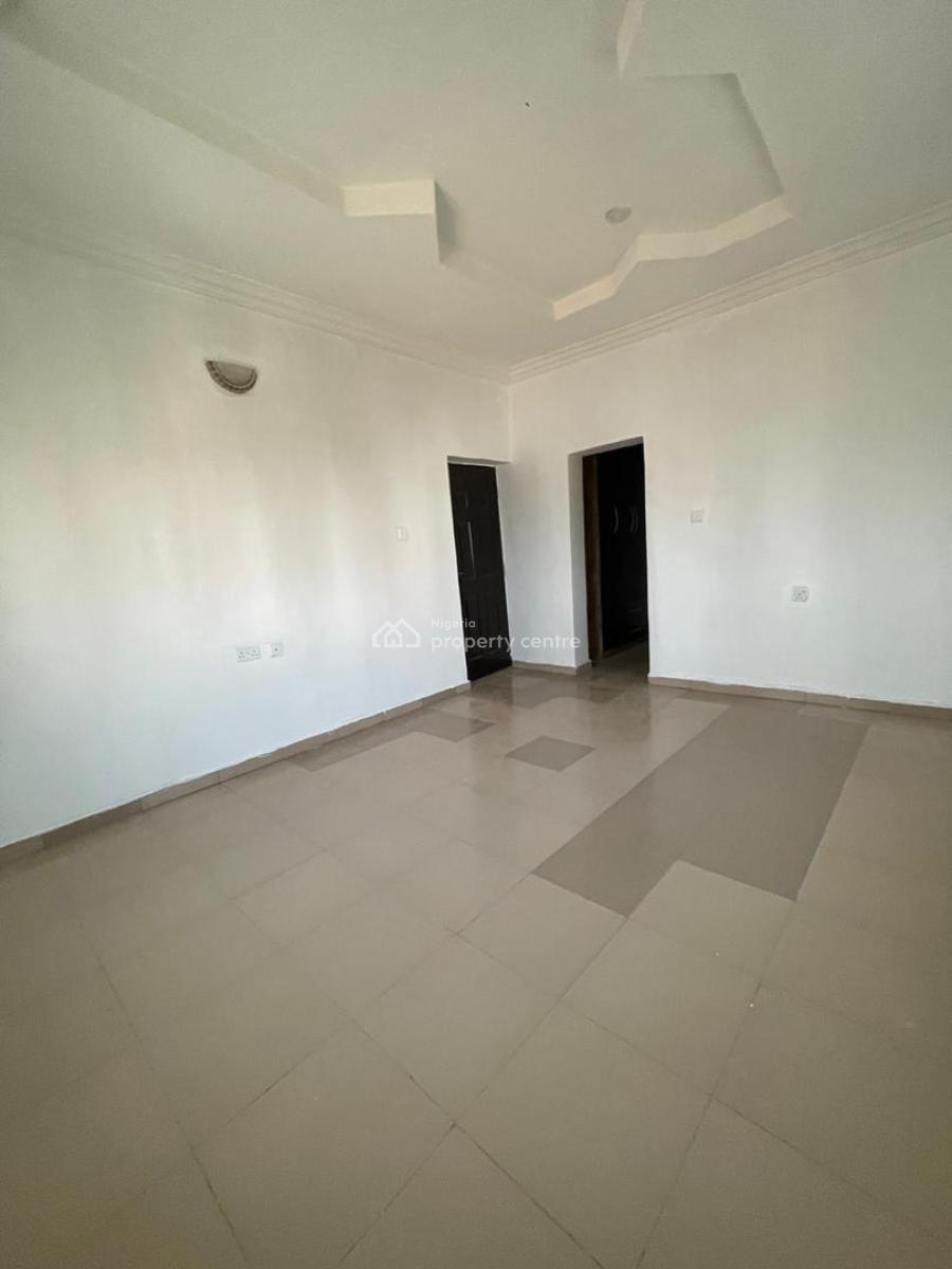 Luxury 3bedroom Block of Flats in a Secure Environment, Lifecamp District By Nigeria Ghana International School, Life Camp, Abuja, Flat / Apartment for Rent