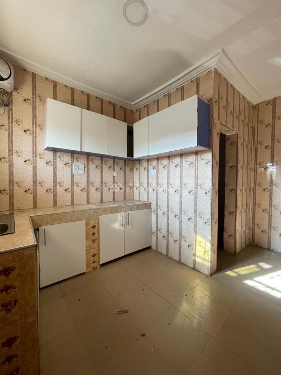 Luxury 3bedroom Block of Flats in a Secure Environment, Lifecamp District By Nigeria Ghana International School, Life Camp, Abuja, Flat / Apartment for Rent