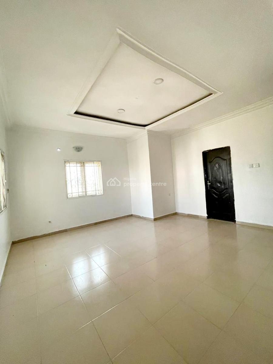 Luxury 3bedroom Block of Flats in a Secure Environment, Lifecamp District By Nigeria Ghana International School, Life Camp, Abuja, Flat / Apartment for Rent