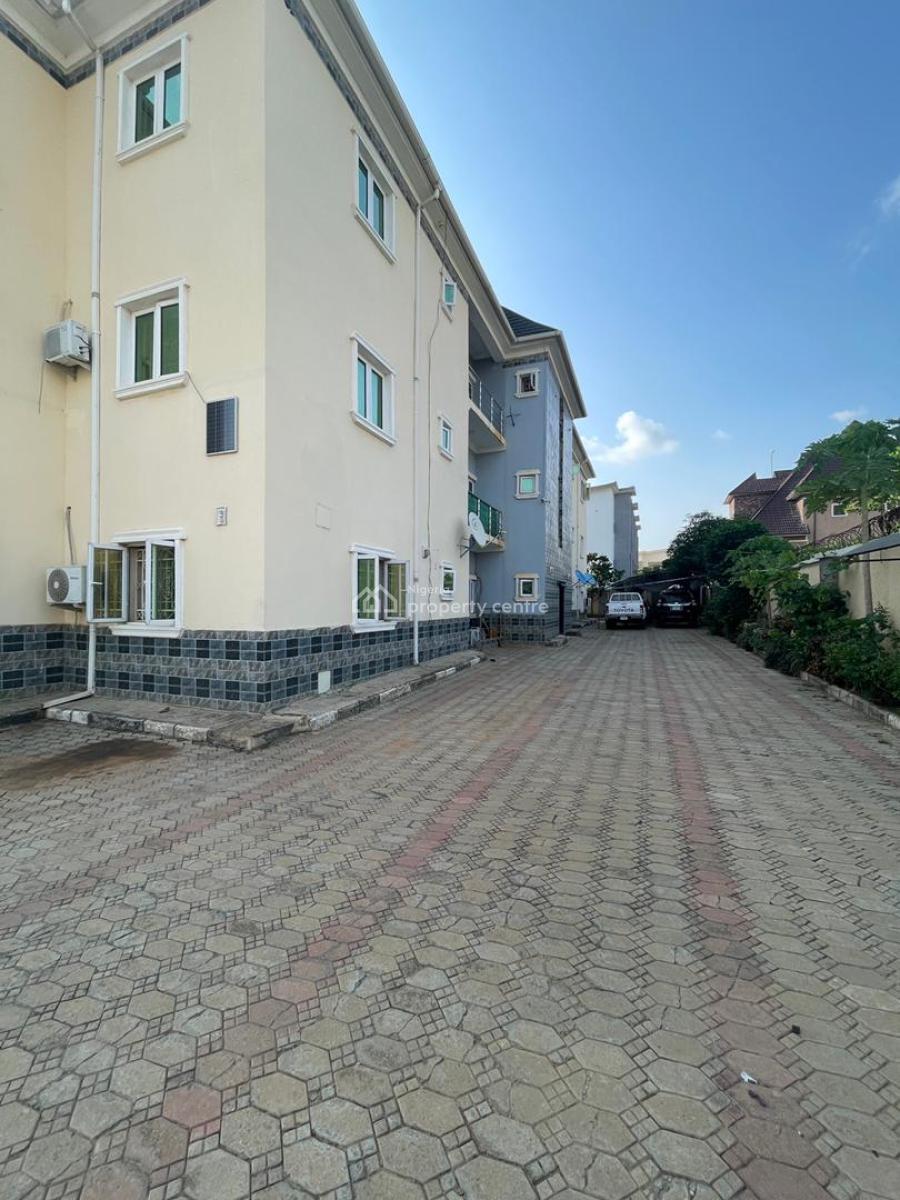 Luxury 3bedroom Block of Flats in a Secure Environment, Lifecamp District By Nigeria Ghana International School, Life Camp, Abuja, Flat / Apartment for Rent