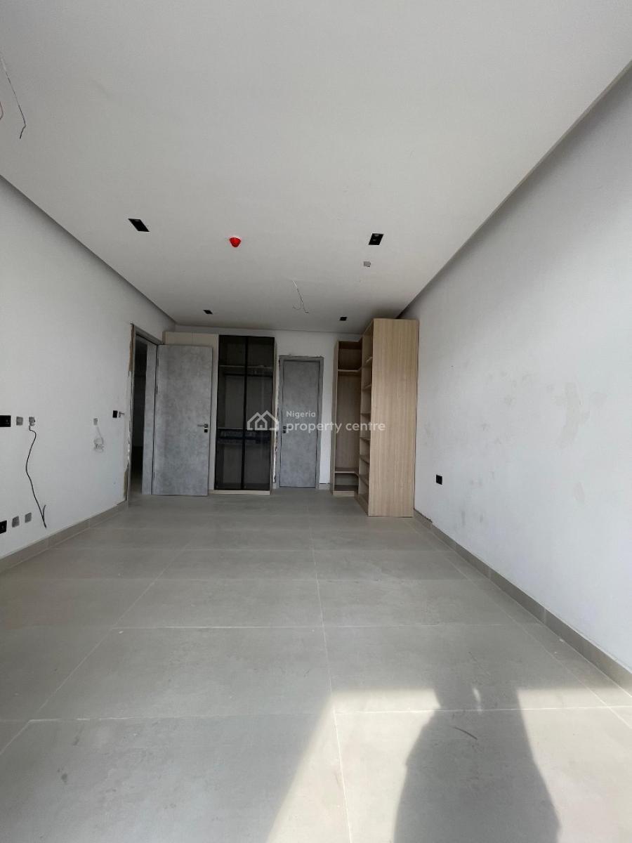 Waterfront 2 & 3 Apartment with Rooftop Pool, Gym and Elevator, Lekki Phase 1, Lekki, Lagos, Flat / Apartment for Sale