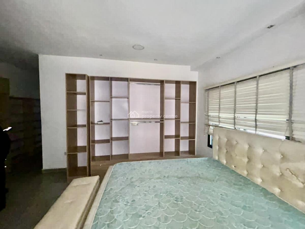 a Very Spacious Well Maintained 4-bedroom, Osapa, Lekki, Lagos, Detached Duplex for Rent