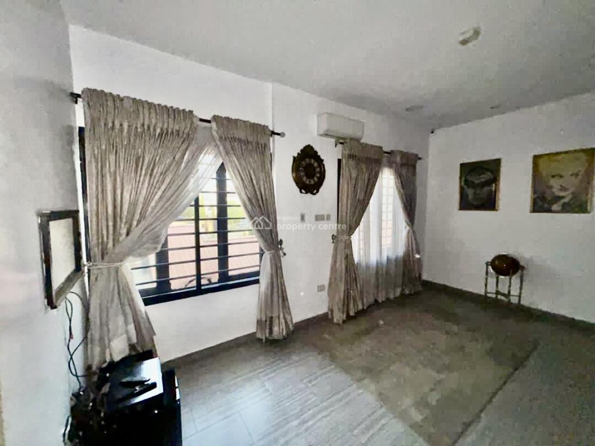 a Very Spacious Well Maintained 4-bedroom, Osapa, Lekki, Lagos, Detached Duplex for Rent