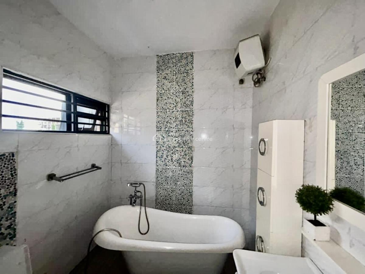 a Very Spacious Well Maintained 4-bedroom, Osapa, Lekki, Lagos, Detached Duplex for Rent