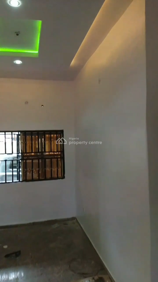 Massive 3 Bedrooms on an Interlocked Street, Parkview Estate, Ago Palace, Isolo, Lagos, Flat / Apartment for Rent
