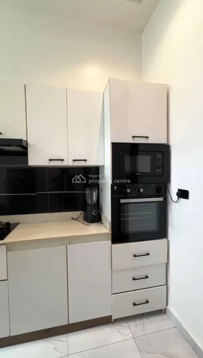 Beautiful 2 Bedrooms Apartment, Gbangbala, Ikate, Lekki, Lagos, Flat / Apartment Short Let