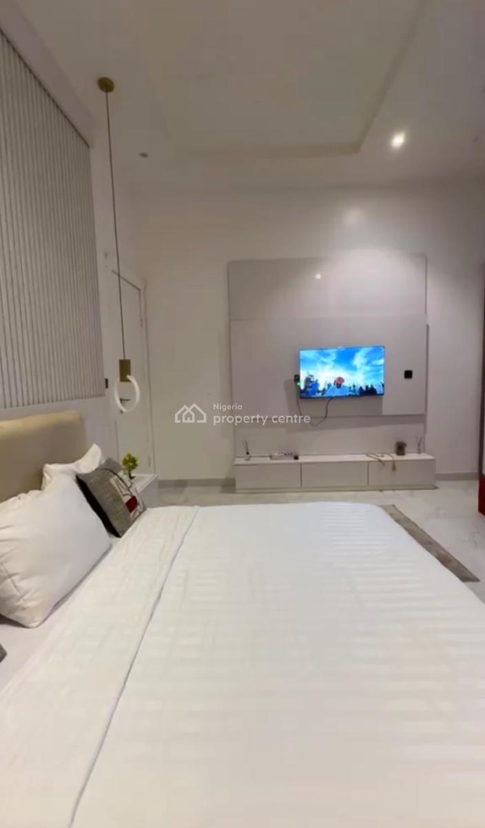 Beautiful 2 Bedrooms Apartment, Gbangbala, Ikate, Lekki, Lagos, Flat / Apartment Short Let