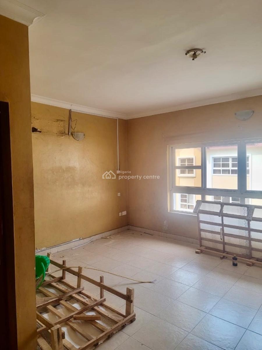 Well Maintained Spacious 5 Bedroom, Chevron Alternative Road, Lekki, Lagos, Terraced Duplex for Rent