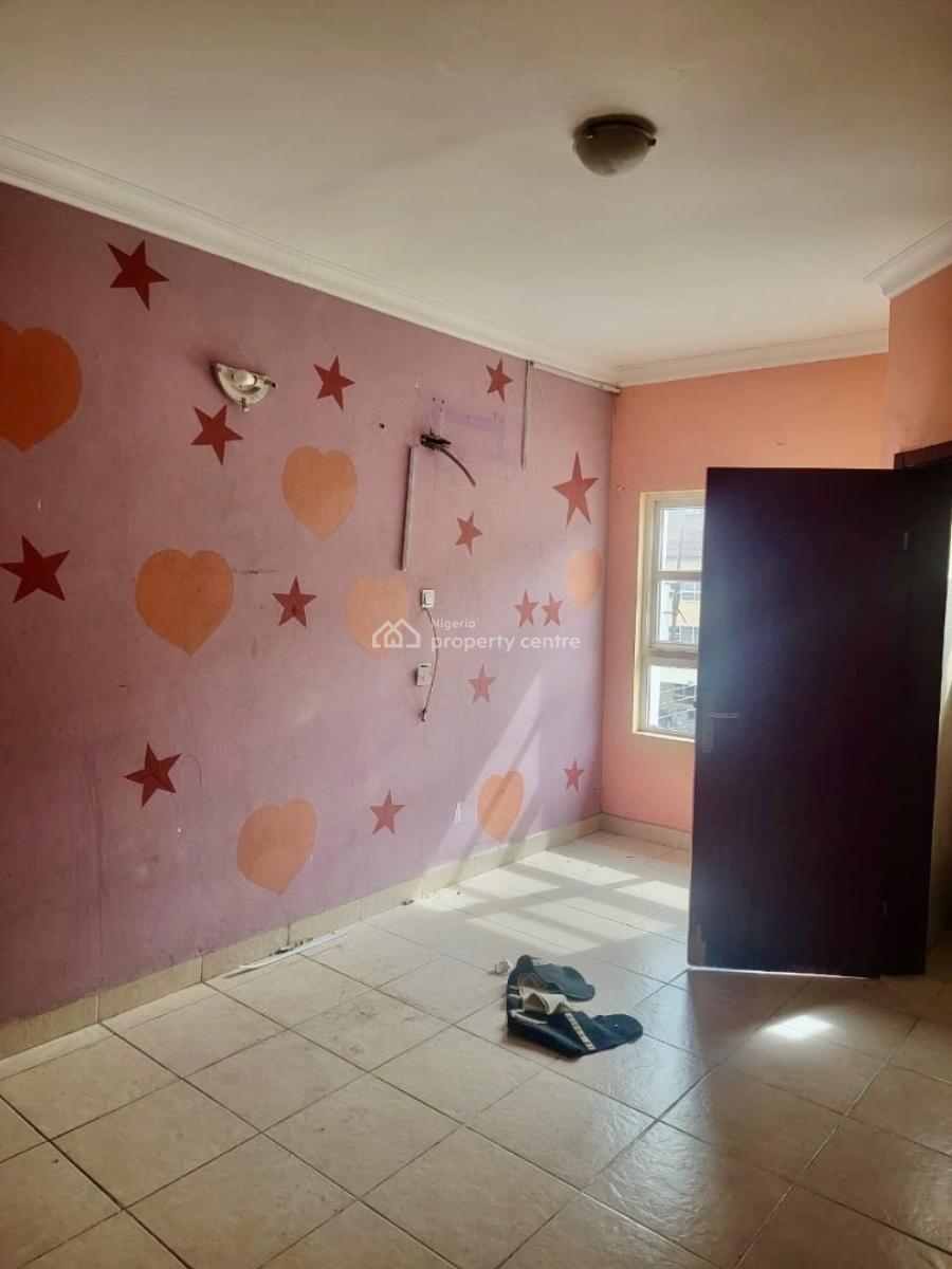 Well Maintained Spacious 5 Bedroom, Chevron Alternative Road, Lekki, Lagos, Terraced Duplex for Rent
