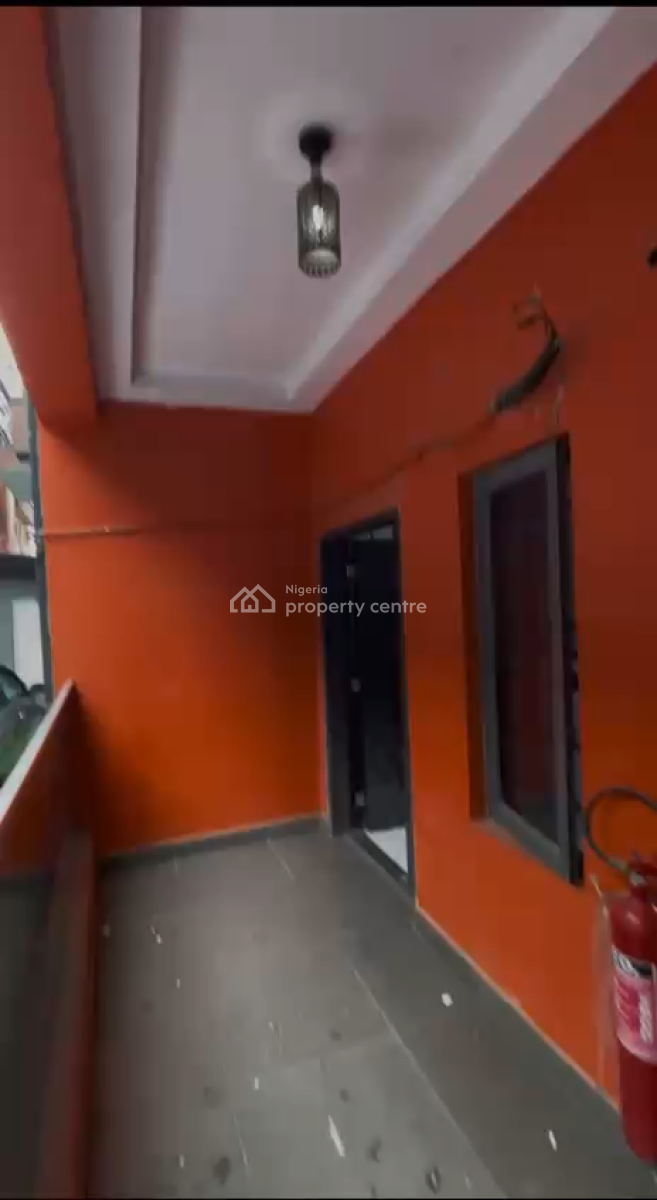 Band a, Renovated 2bedroom, Market Square Axis Lagos, Ago Palace, Isolo, Lagos, Flat / Apartment for Rent