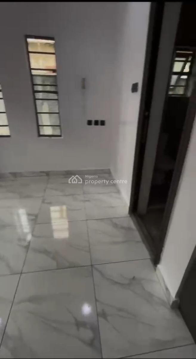 Band a, Renovated 2bedroom, Market Square Axis Lagos, Ago Palace, Isolo, Lagos, Flat / Apartment for Rent