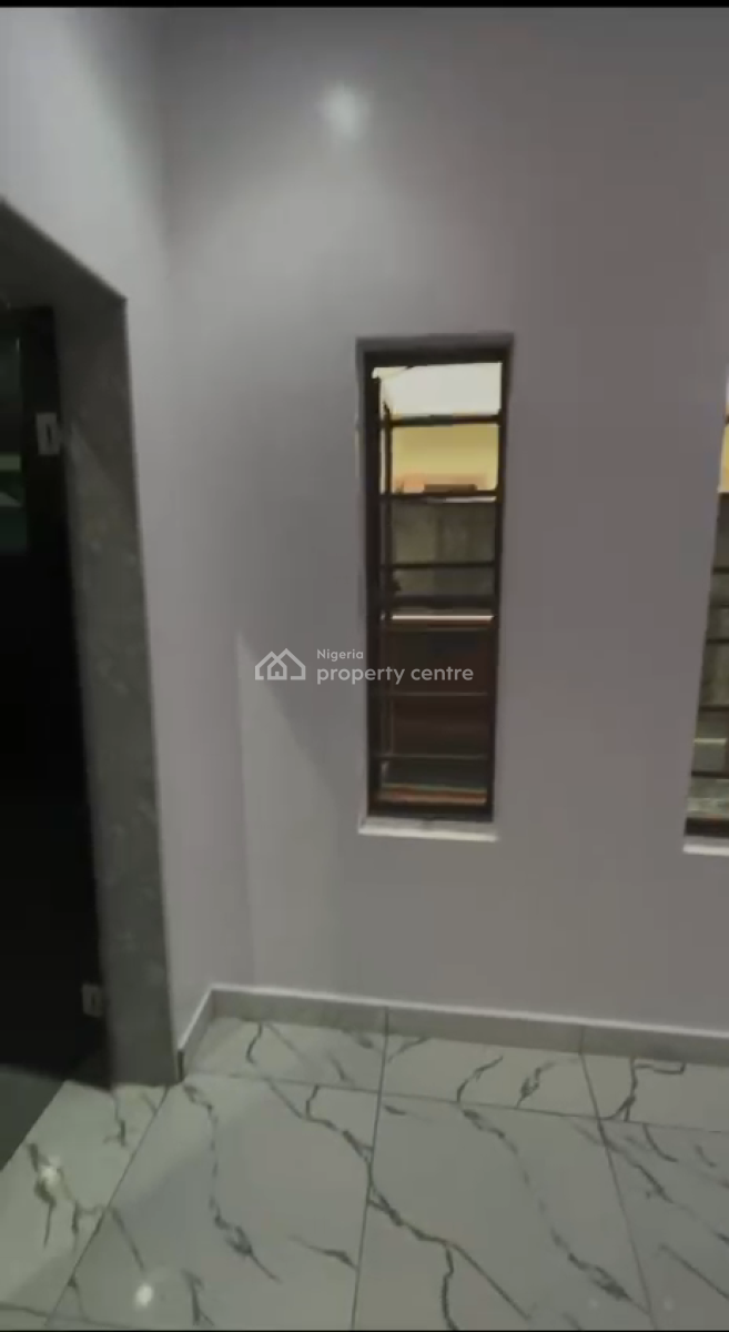 Band a, Renovated 2bedroom, Market Square Axis Lagos, Ago Palace, Isolo, Lagos, Flat / Apartment for Rent