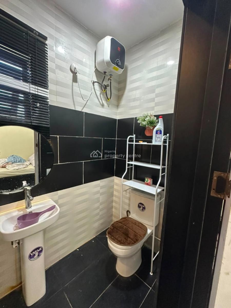 2 Bedroom Flat, Saheed Bankole, Igboefon, Lekki, Lagos, Flat / Apartment for Rent