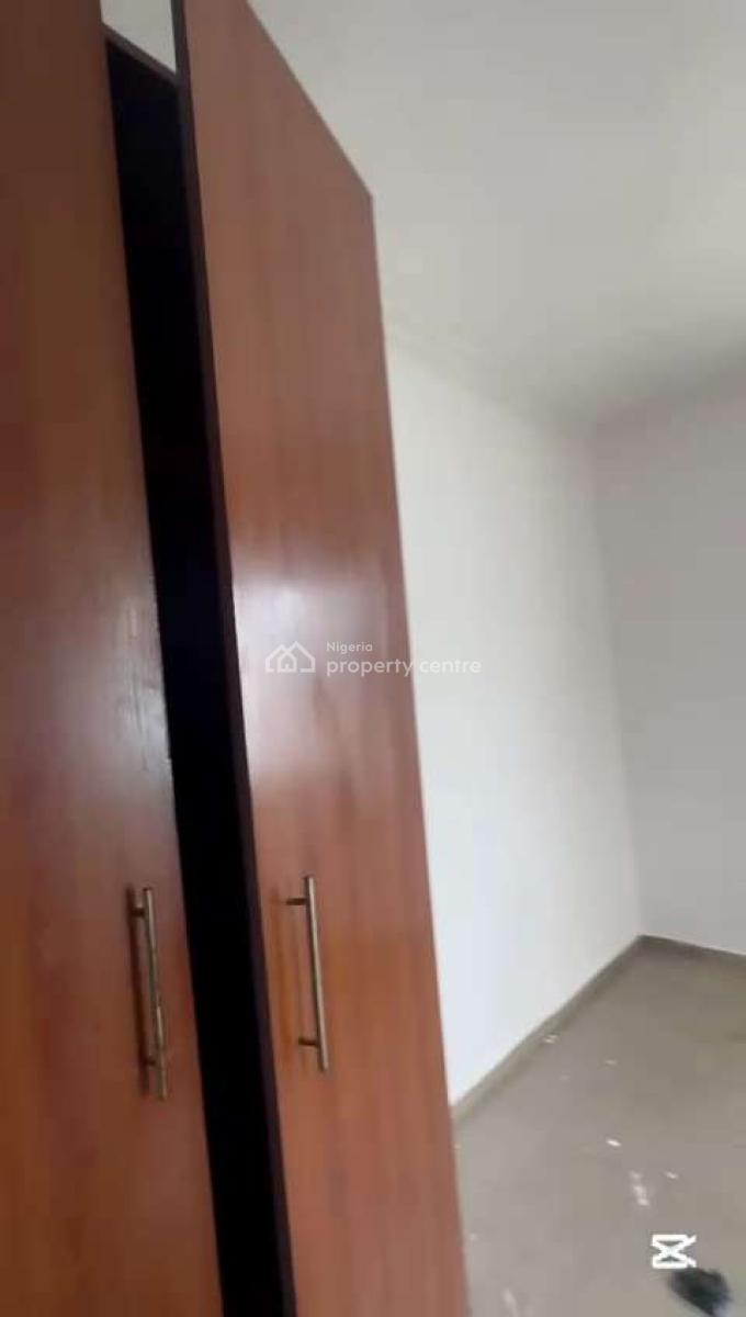 Nice Shared Apartment, Badore Road, Ajah, Lagos, Self Contain (single Rooms) for Rent