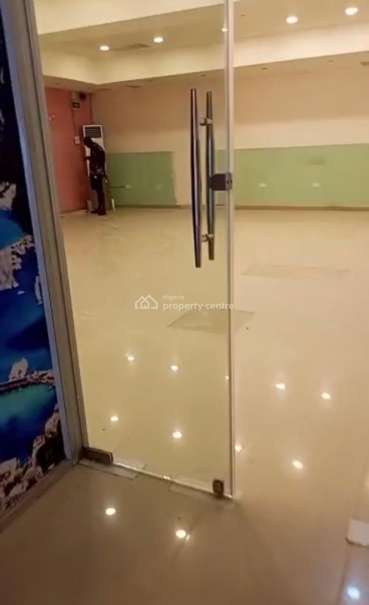 Shop, Chevron, Lekki, Lagos, Shop for Rent